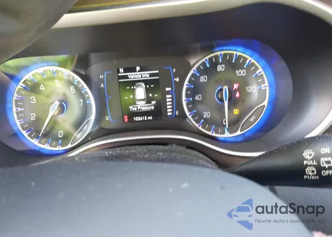 2019 Chrysler Pacifica Touring L z USA, uszkodzony, nr VIN 2C4RC1BG7KR523474